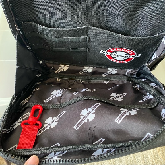 Herschel Pop Quiz Independent Collection - Picture 6 of 7